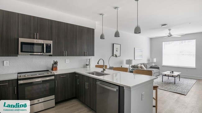 Building Photo - 5102 Station Dr