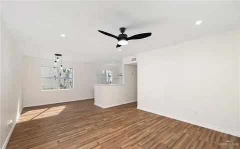 Foto del edificio - 10 N 23rd St