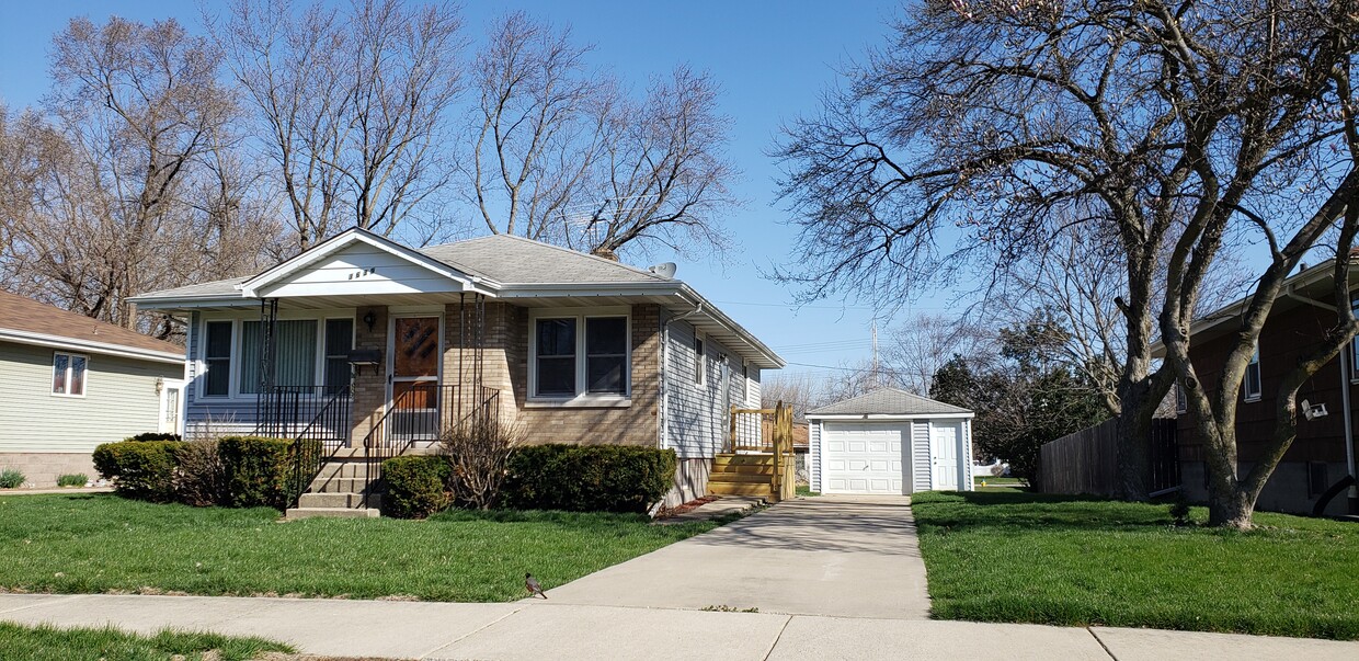 Primary Photo - 3639 Condit St