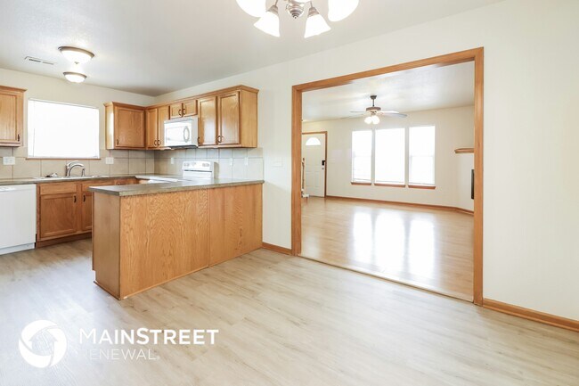 Foto del edificio - 424 NE Wolf Creek Dr