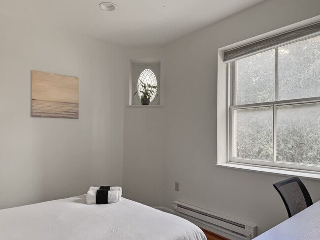 Building Photo - 1715 Latimer St