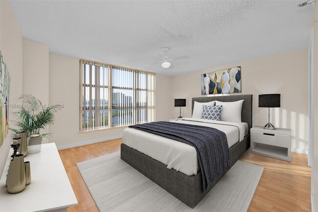 Foto del edificio - 3530 Mystic Pointe Dr