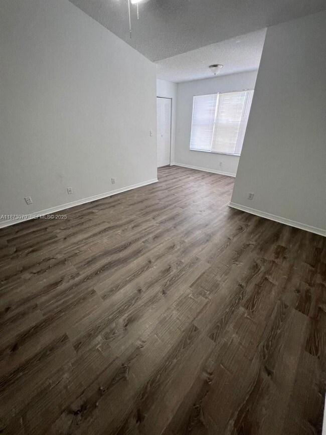 Building Photo - 3430 Pinewalk Dr N