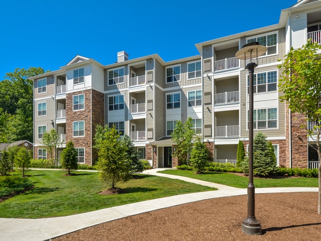 Building Photo - The Point at Merrimack River