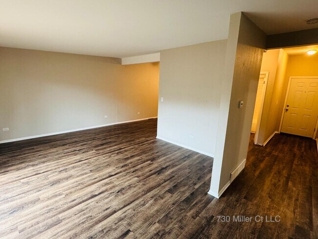 Foto del edificio - 730 Miller Ct