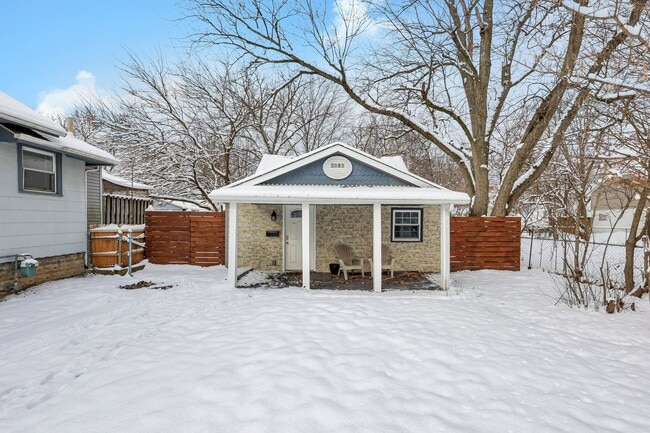 Building Photo - Welcome to 2893 Grasmere Ave - a charming ...