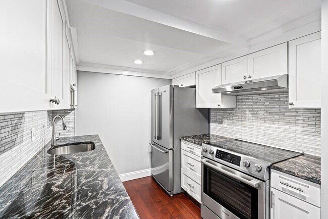 Foto del edificio - 108 Peterborough St