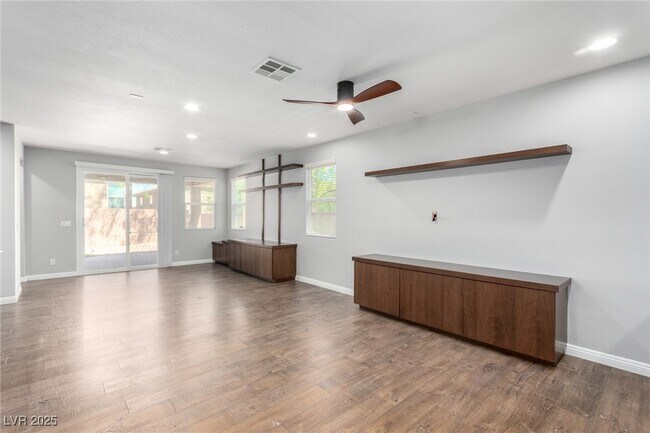 Building Photo - 5344 Bocopa St
