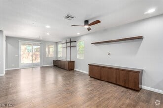Building Photo - 5344 Bocopa St