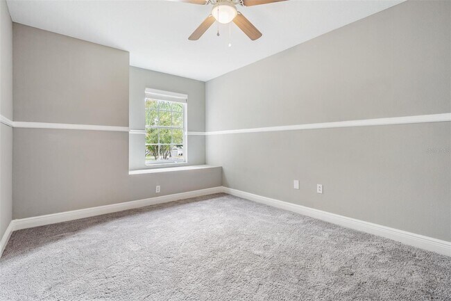 Building Photo - 643 Somerstone Dr