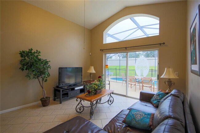 Building Photo - 1224 Solana Cir