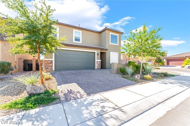 Foto del edificio - 4351 Browns Creek Ave