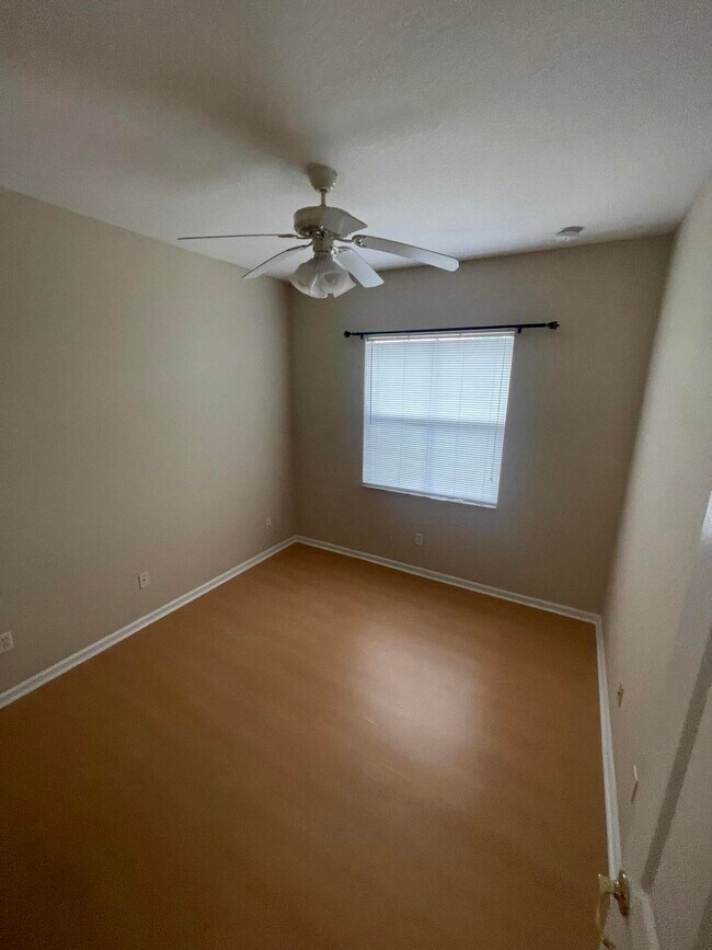 Foto del edificio - 6549 Diamond Springs Terrace