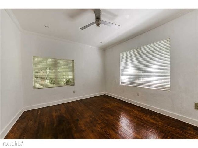 Building Photo - 934 16th St