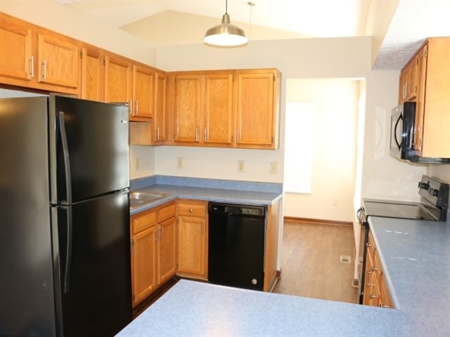 Building Photo - 2545 Willowgate Rd