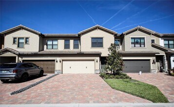 Building Photo - 8293 Cadre Noir Rd