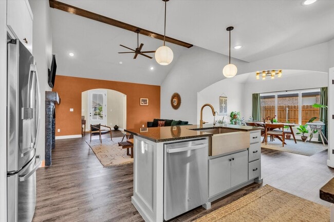 Building Photo - 6803 52nd St