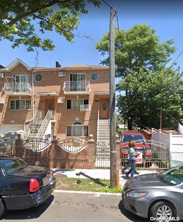 Primary Photo - 1667 Rockaway Pkwy