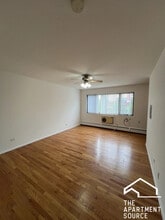 Building Photo - 6250 N Kenmore Ave