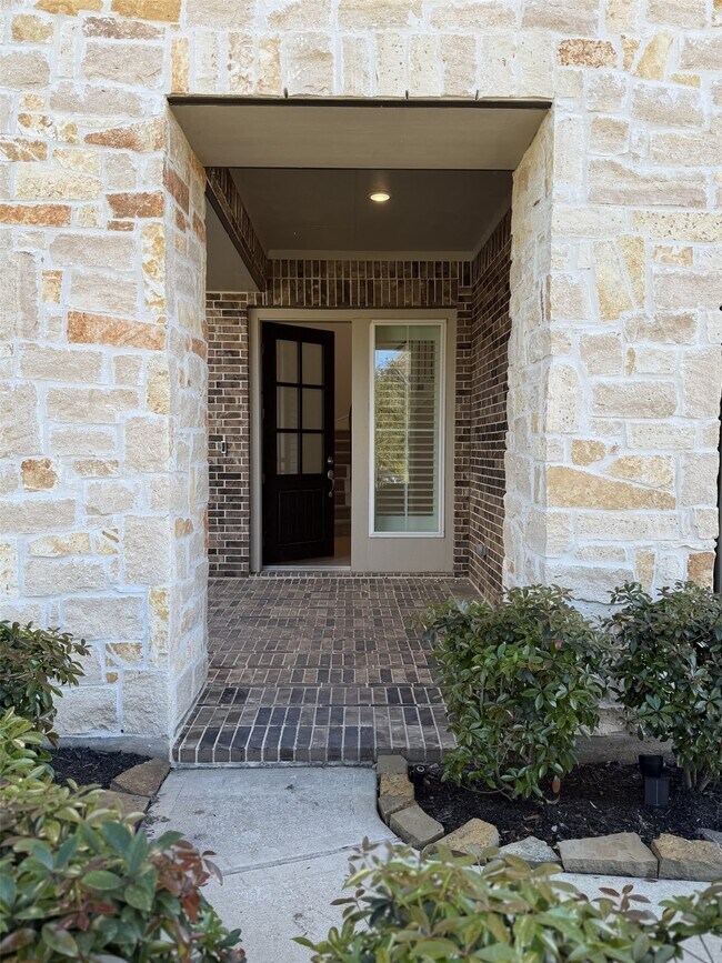 Foto del edificio - 368 Mallorn Ln