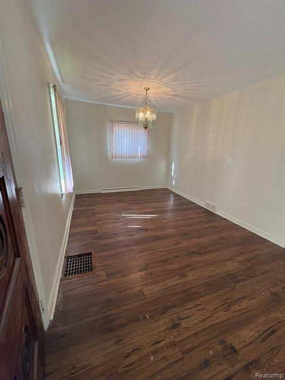 Building Photo - 1701 Park St