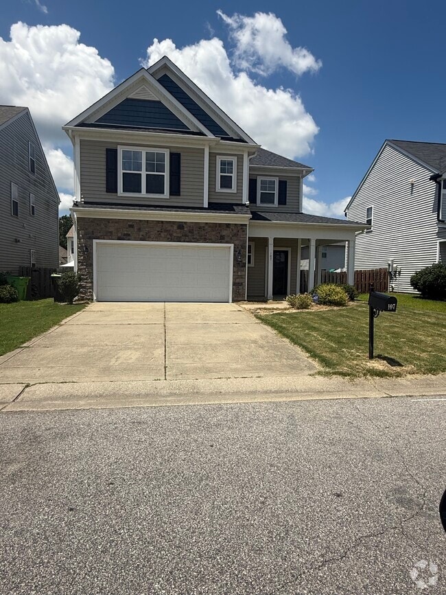 Building Photo - 107 Marsh Creek Dr