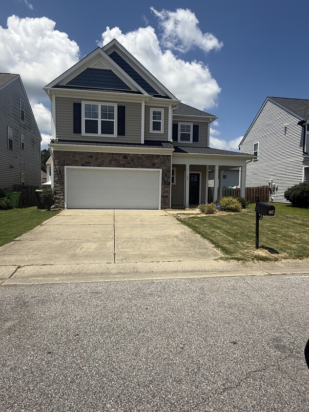 Front of House - 107 Marsh Creek Dr