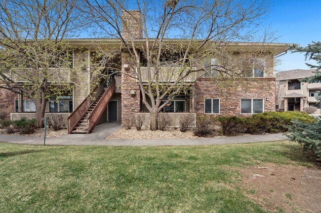 Foto del edificio - Students Welcome! 3 Bed, 2 Bath Condo in Rockbridge, SE Fort Collins