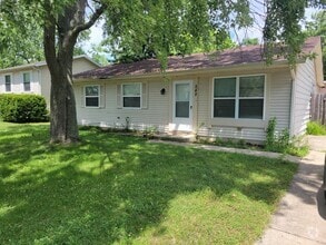 Building Photo - 848 Grove Ln
