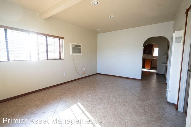 Foto del edificio - 2 br, 1 bath House - 1342 Grand Ave