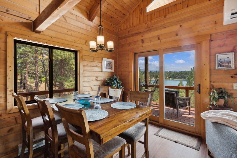 Foto principal - 168 Carpenter Ln