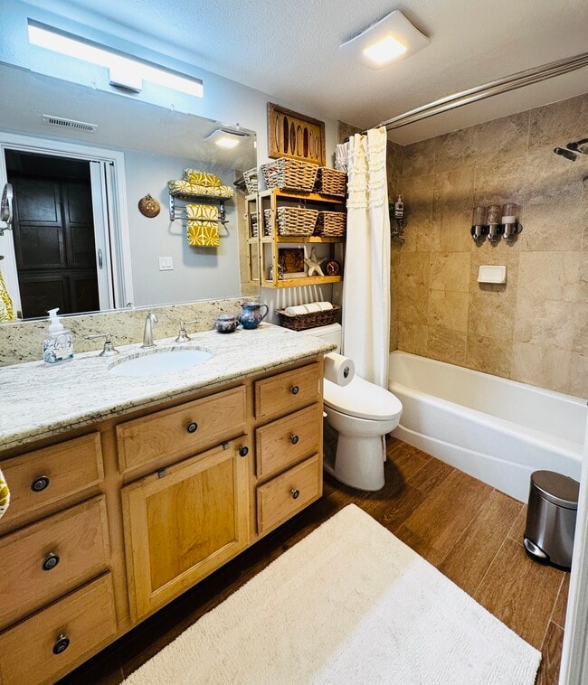 Building Photo - 25611 Quail Run