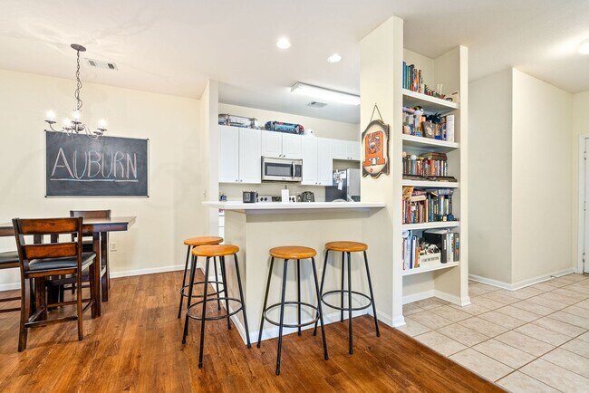 Foto del edificio - Condos at Mill Creek, Unit E-101