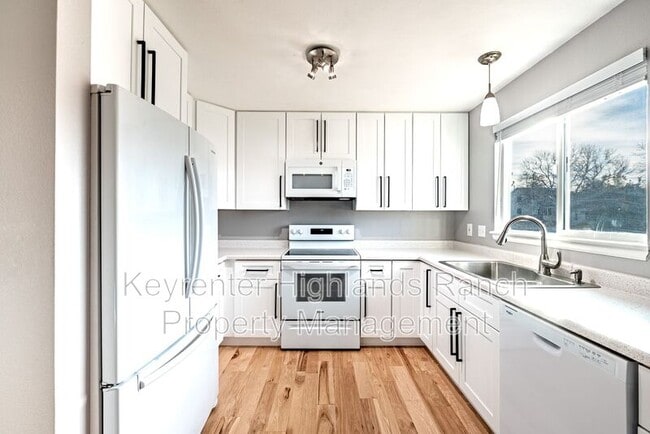 Building Photo - 936 Cherry Blossom Ct