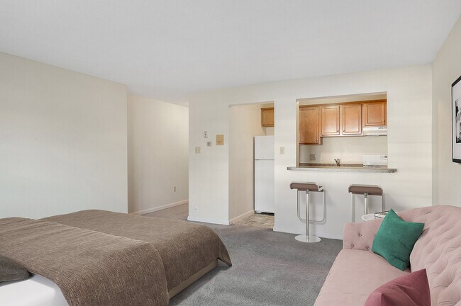 Foto del edificio - Parlmont Park Apartments