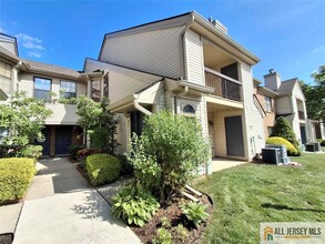 Building Photo - 510 Sunshine Ct