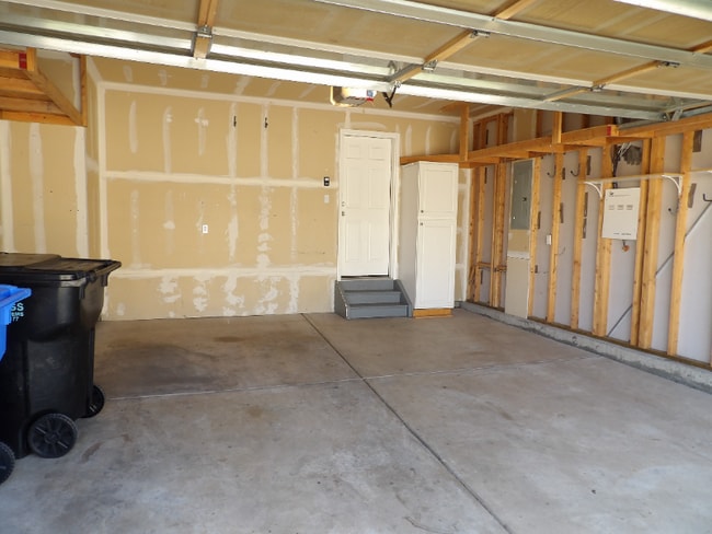 Building Photo - 11497 White Lotus Ln