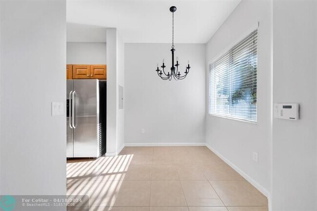 Foto del edificio - 3500 Oaks Clubhouse Dr