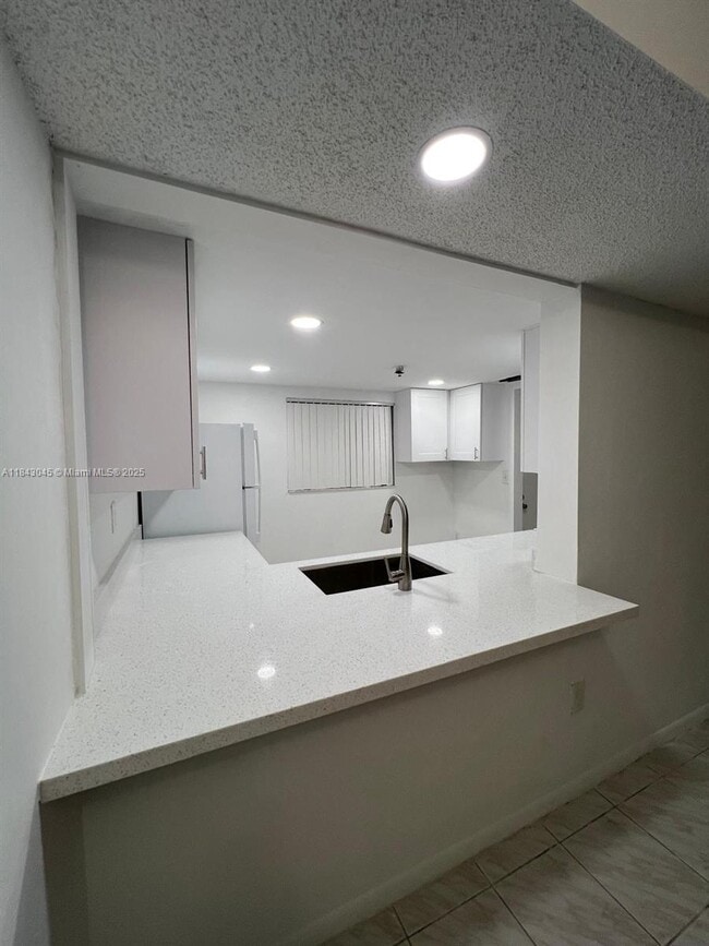 Building Photo - 8760 SW 133rd Avenue Rd
