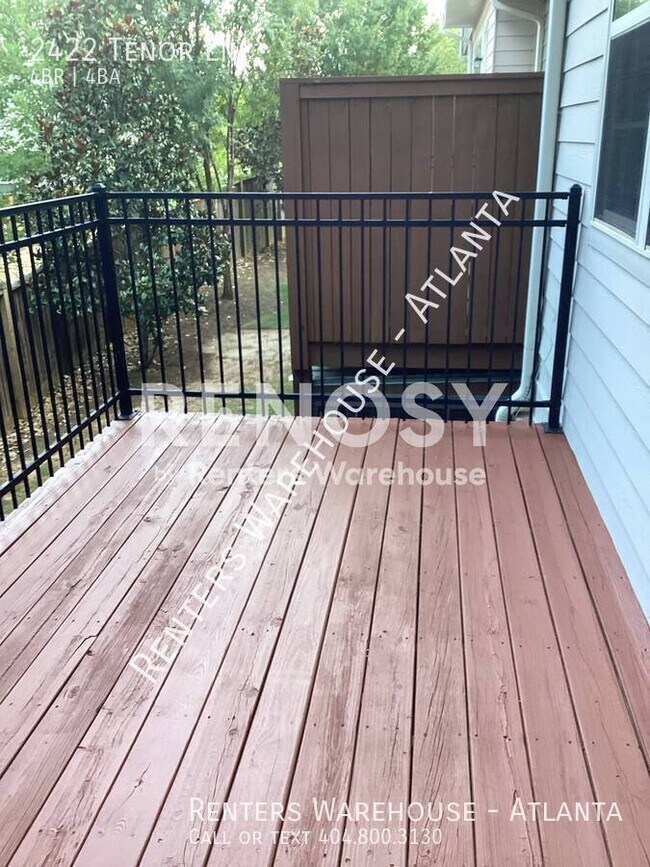 Building Photo - 2422 Tenor Ln
