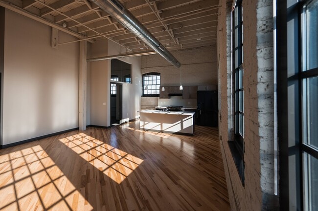 Foto del edificio - CWC  Community Within the Corridor