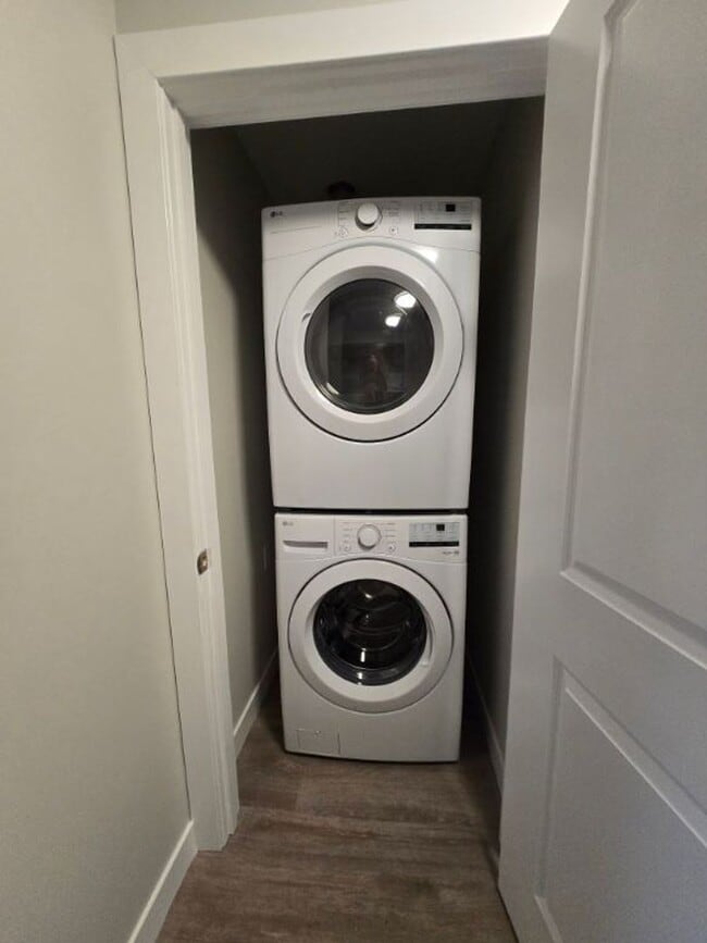 Interior Photo - Lincolnshire West