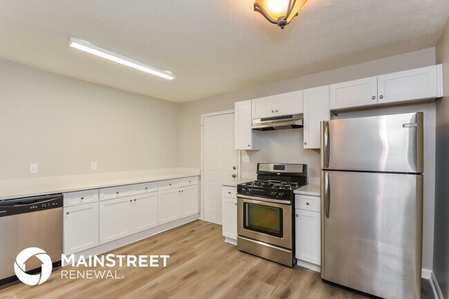 Building Photo - 5967 Dart Dr