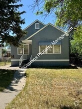 Building Photo - 1112 2nd Ave N