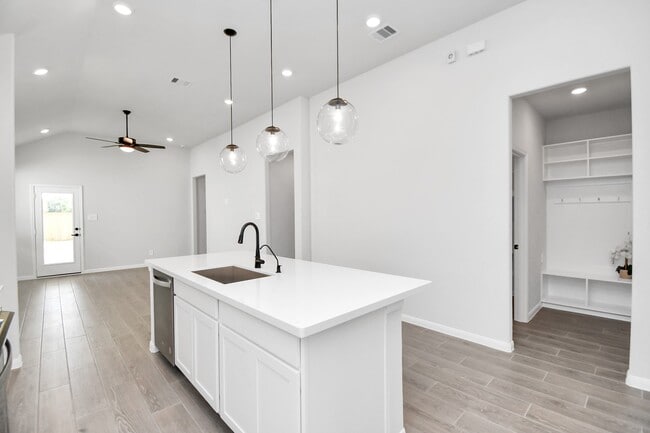 Foto del edificio - 19807 Palomino Pr Trl