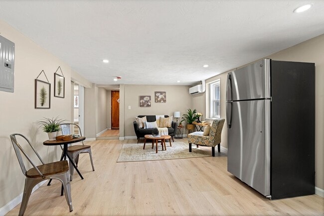 Foto del edificio - 47 Roosevelt St