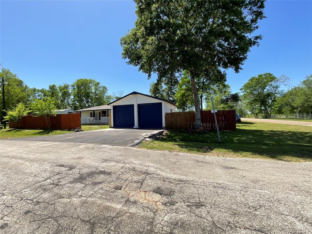 3406 Park St, Damon, TX 77430 House Rental in Damon, TX