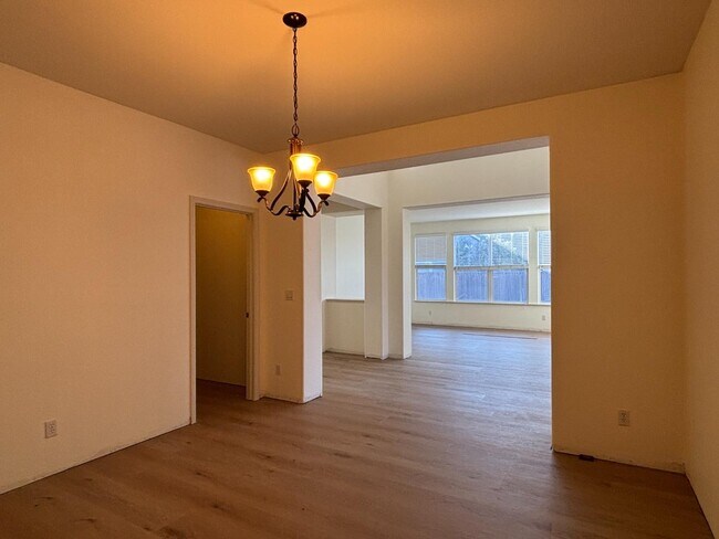 Foto del edificio - 3465 Keystone Loop