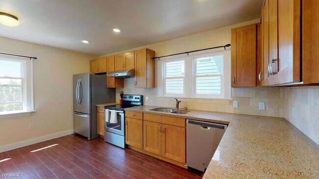 Building Photo - 1 br, 1 bath House - 3317 16th Ave S Priva...