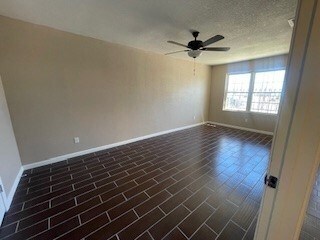 Foto del edificio - 515 Overton Ave